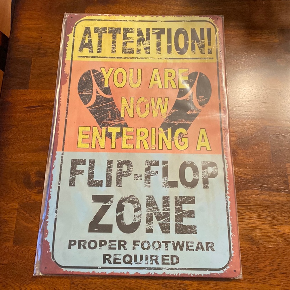 Metal Decorative Sign, Brand New in Plastic